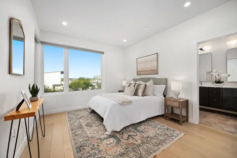 $650,000 | 5605 Sunshine Drive, Unit 10, Austin, TX 78756