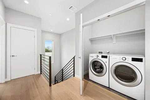 $650,000 | 5605 Sunshine Drive, Unit 10, Austin, TX 78756