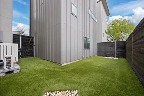 $650,000 | 5605 Sunshine Drive, Unit 10, Austin, TX 78756