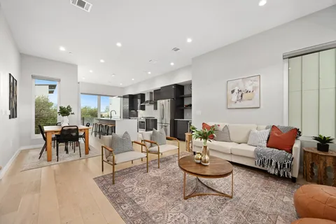 $650,000 | 5605 Sunshine Drive, Unit 10, Austin, TX 78756