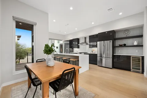 $650,000 | 5605 Sunshine Drive, Unit 10, Austin, TX 78756