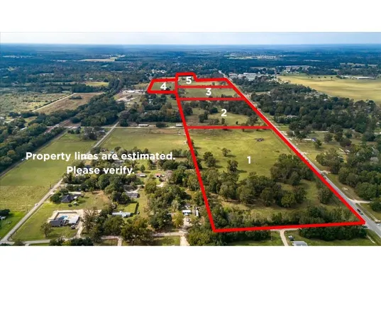 $525,000 | 834 East, Liberty, TX 77575