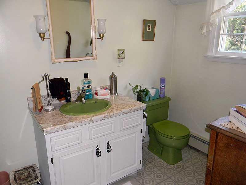 197 Woods Road Wales, ME 04280 - Photo 26 of 35 Bathroom. 2nd full bath
