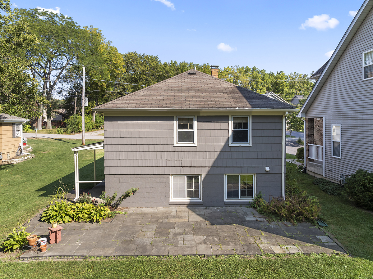21359 West Ridge Road Lake Zurich, IL 60047 - Photo 16 of 20 Gallery Image 16