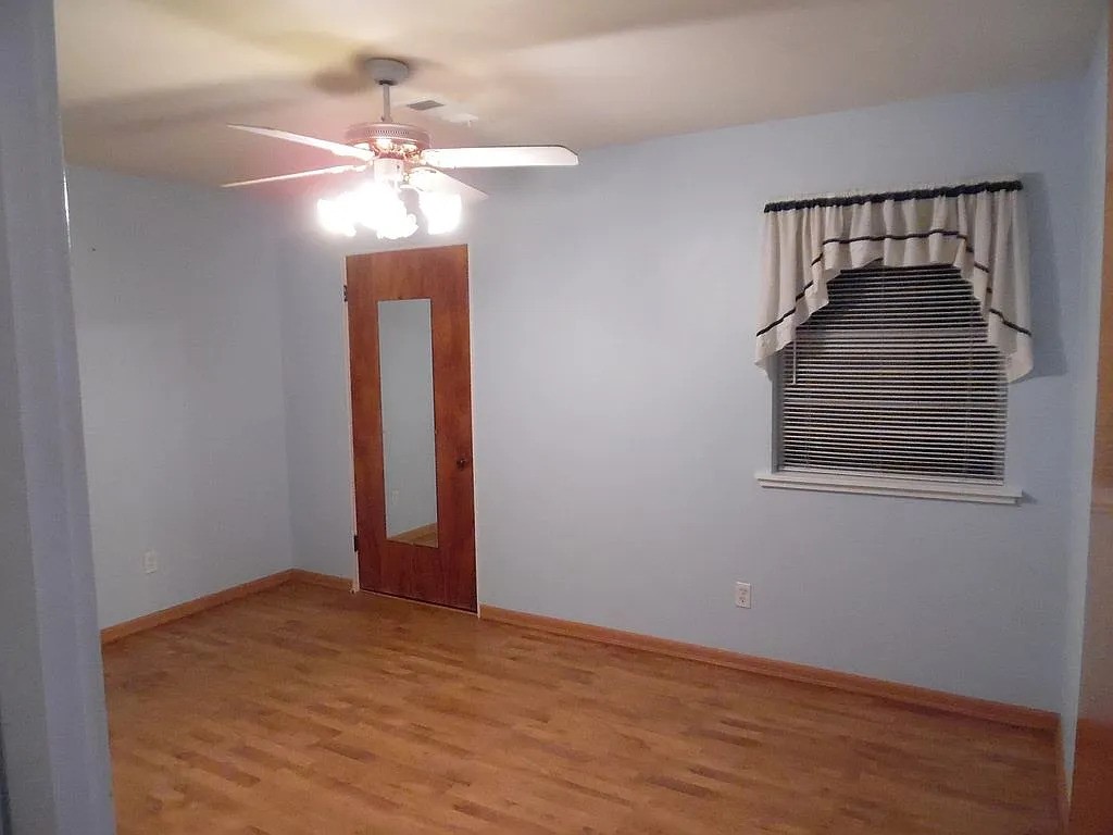 9235 Ruth Road Rosharon, TX 77583 - Photo 18 of 46
