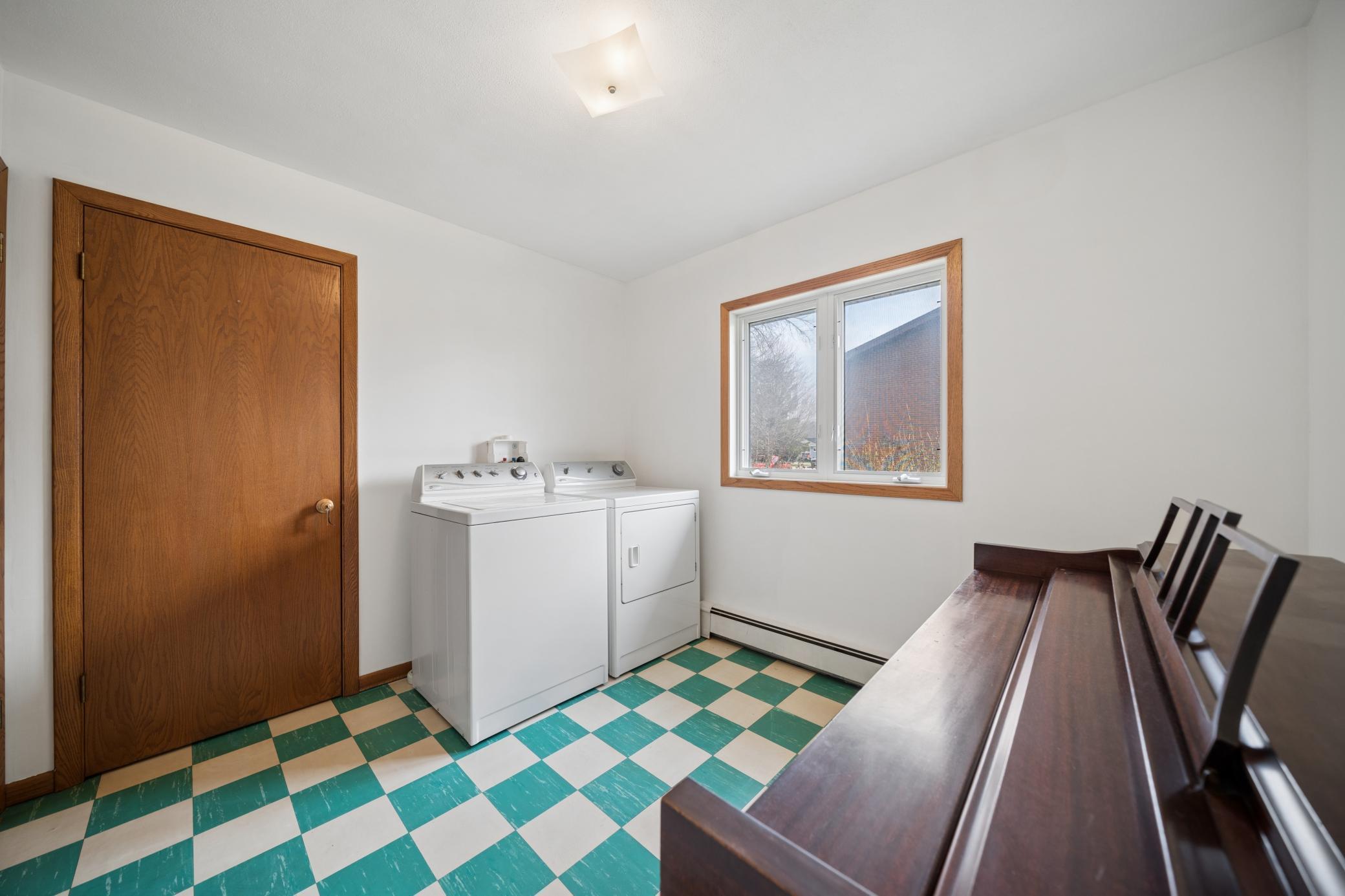 306 3rd Avenue Southeast Blooming Prairie, MN 55917 - Photo 13 of 22