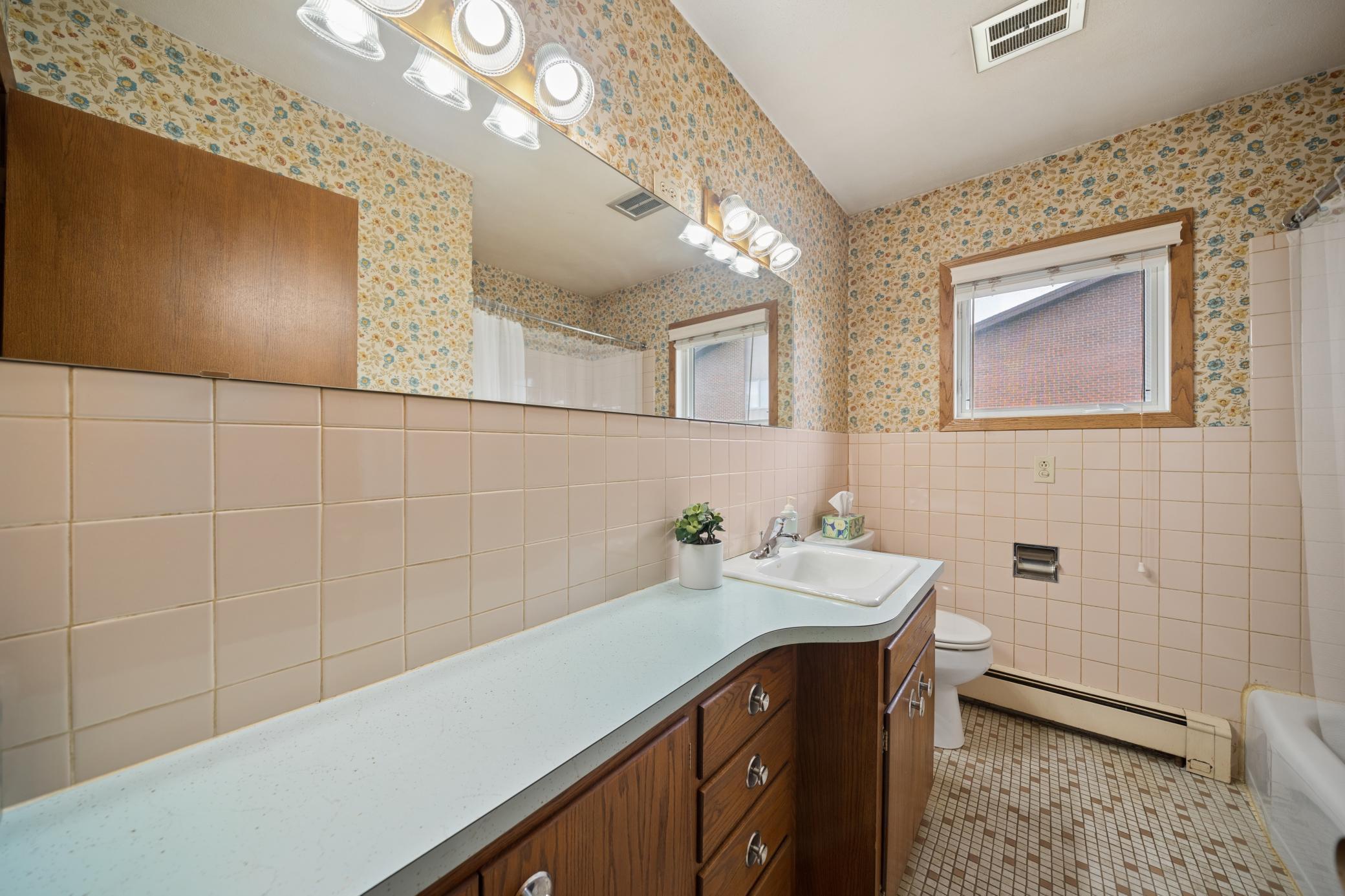 306 3rd Avenue Southeast Blooming Prairie, MN 55917 - Photo 15 of 22