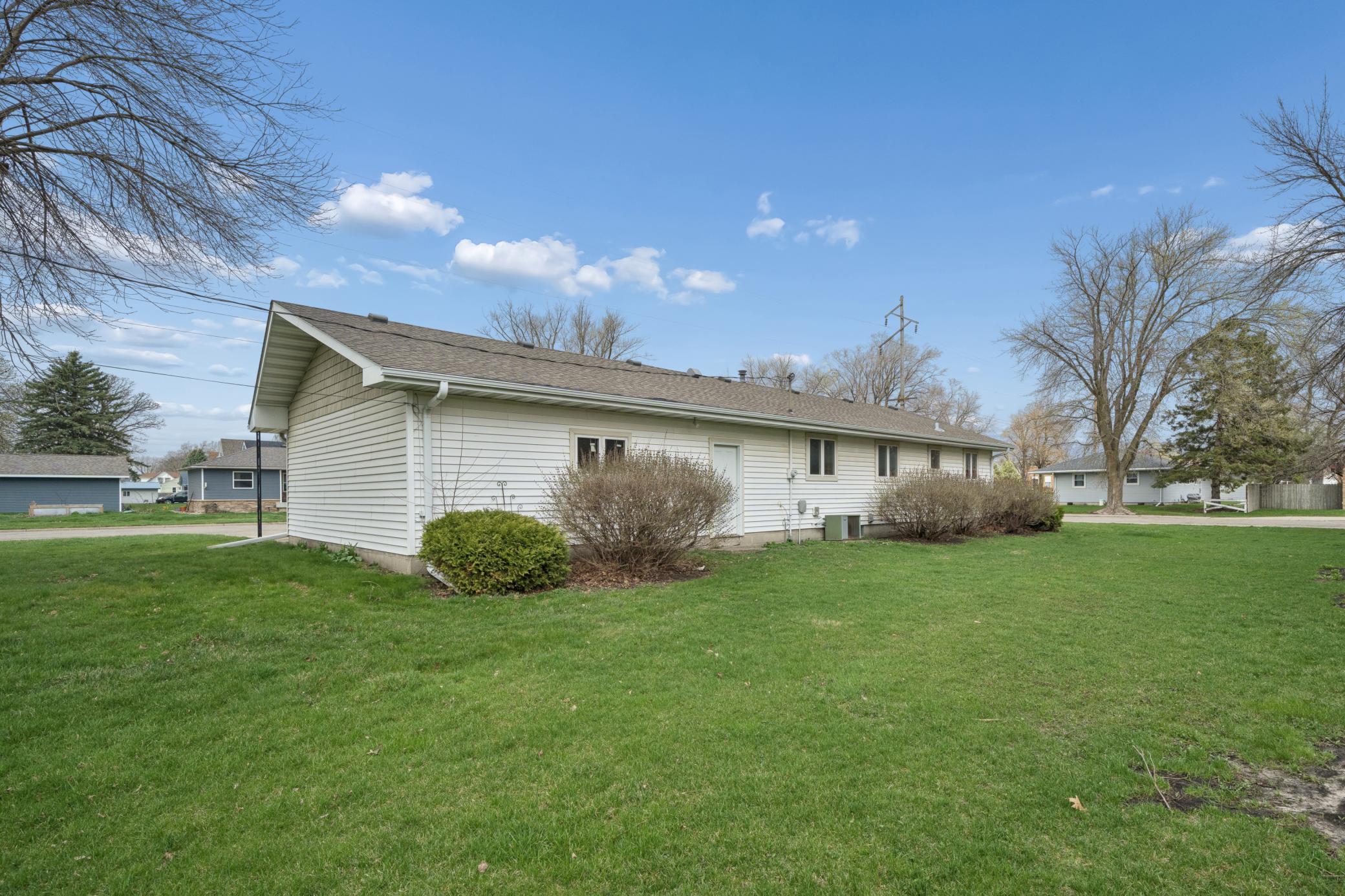 306 3rd Avenue Southeast Blooming Prairie, MN 55917 - Photo 17 of 22