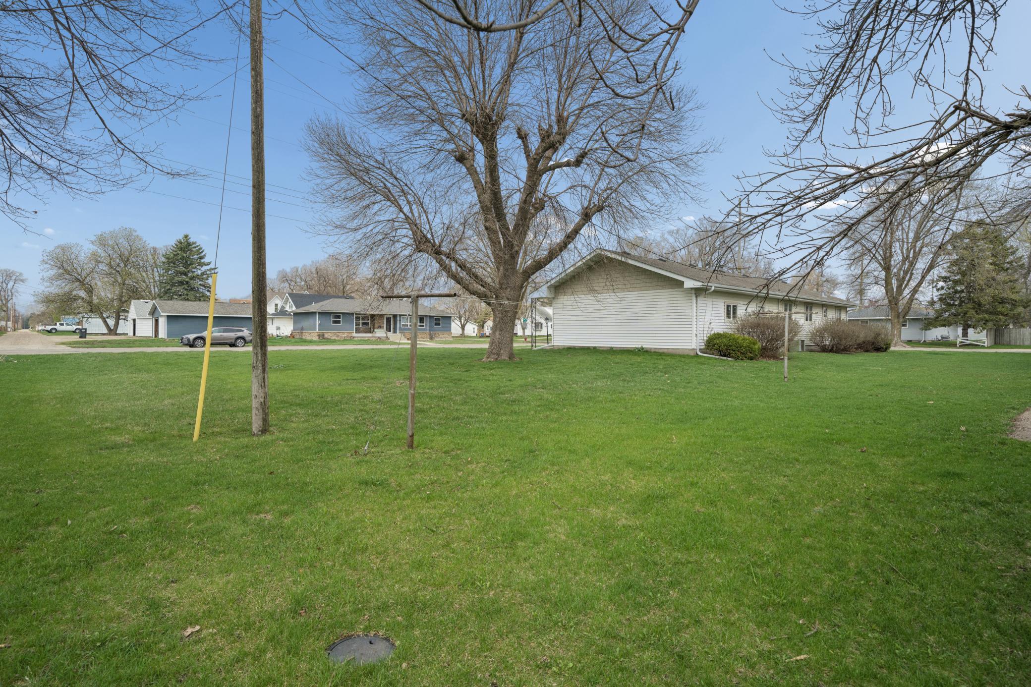 306 3rd Avenue Southeast Blooming Prairie, MN 55917 - Photo 18 of 22