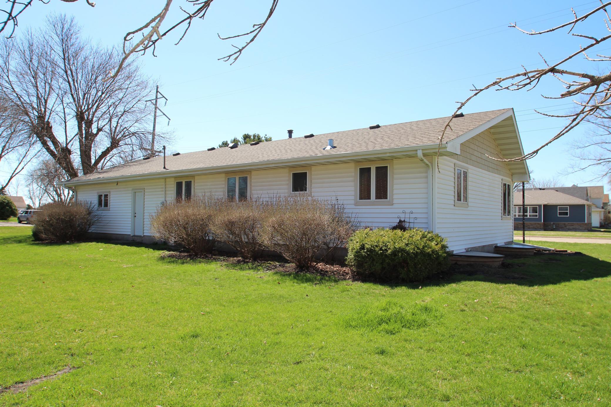 306 3rd Avenue Southeast Blooming Prairie, MN 55917 - Photo 19 of 22