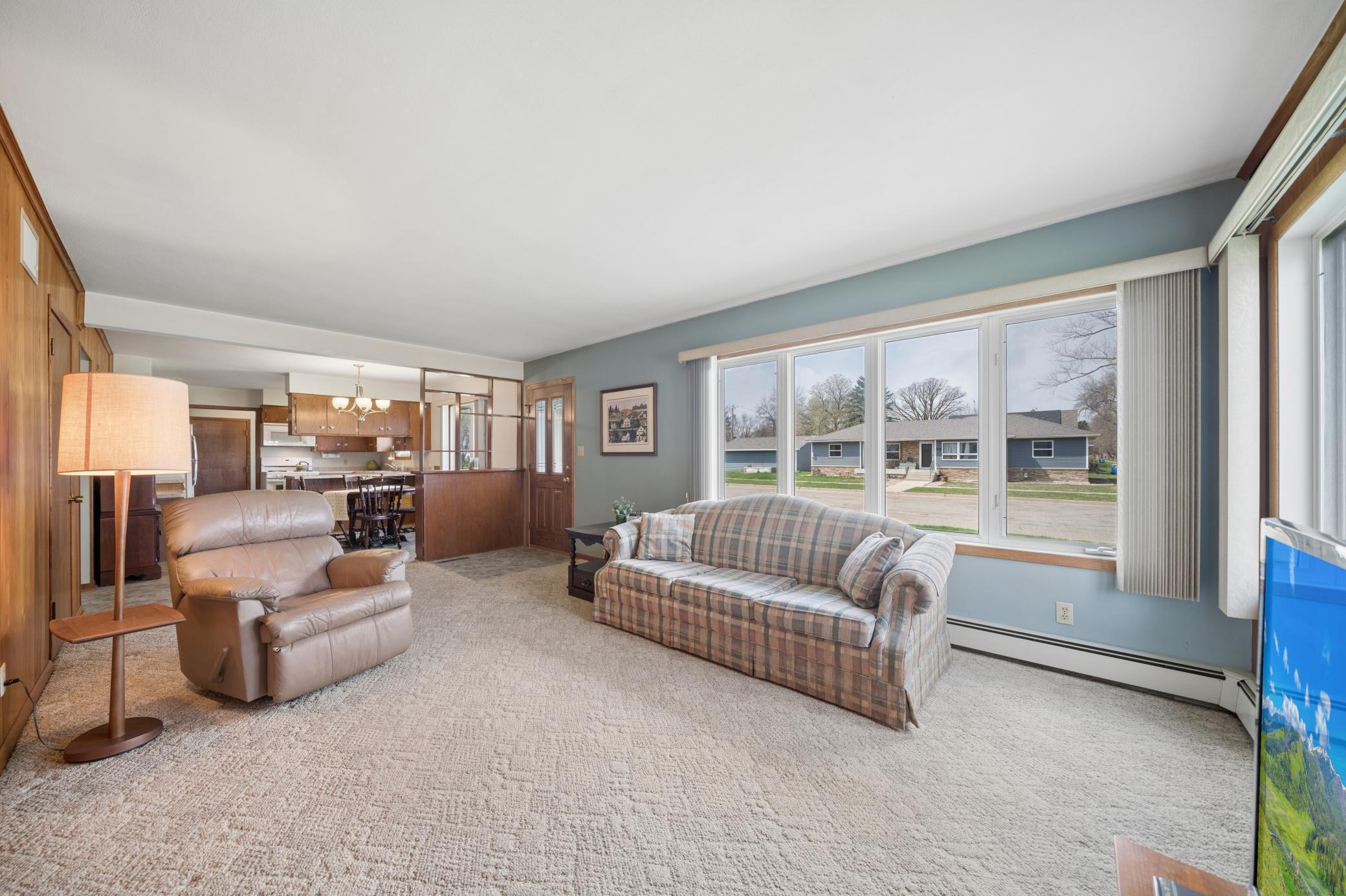 306 3rd Avenue Southeast Blooming Prairie, MN 55917 - Photo 3 of 22