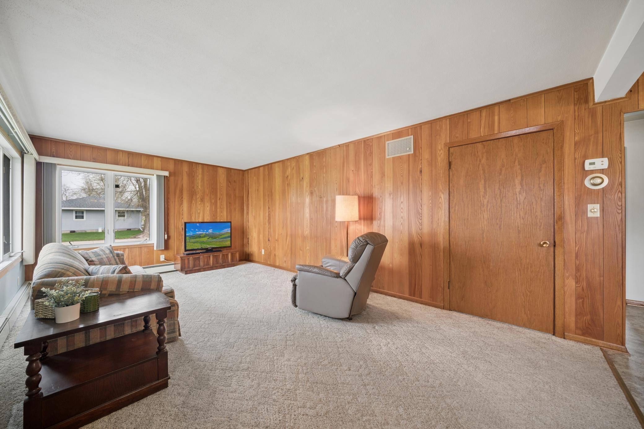 306 3rd Avenue Southeast Blooming Prairie, MN 55917 - Photo 4 of 22