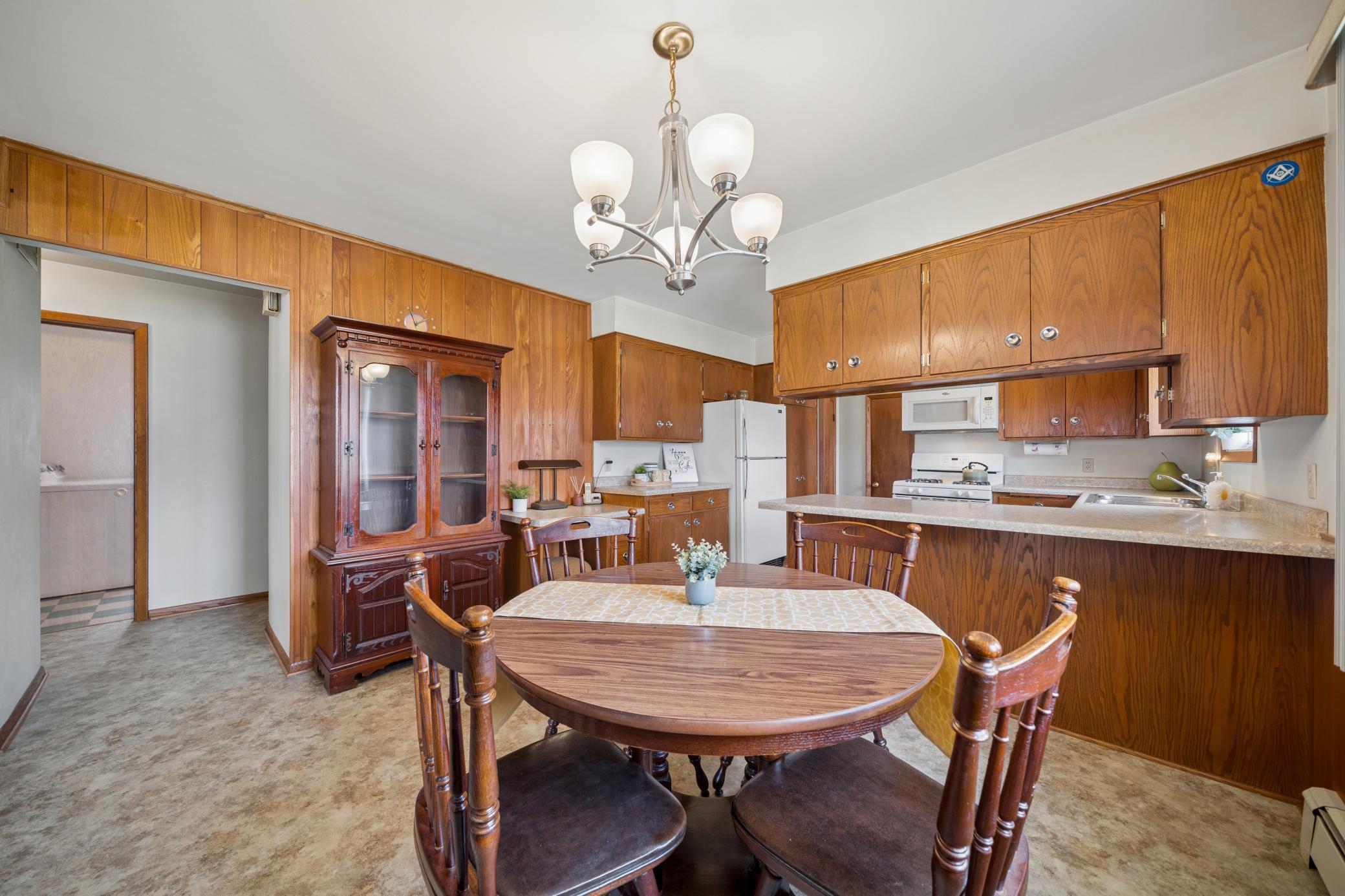 306 3rd Avenue Southeast Blooming Prairie, MN 55917 - Photo 7 of 22