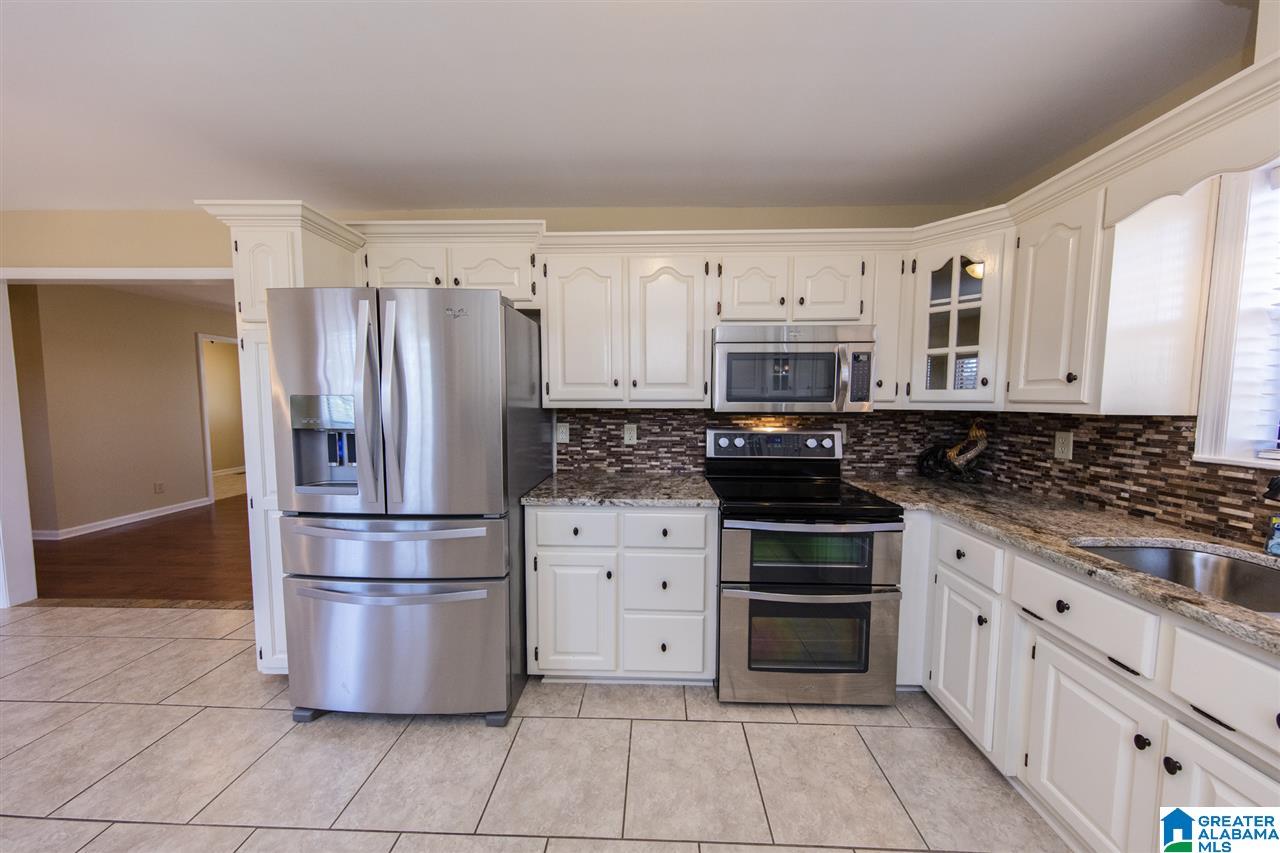 4115 Bradford Hopewell Road Pinson, AL 35126 - Photo 7 of 20