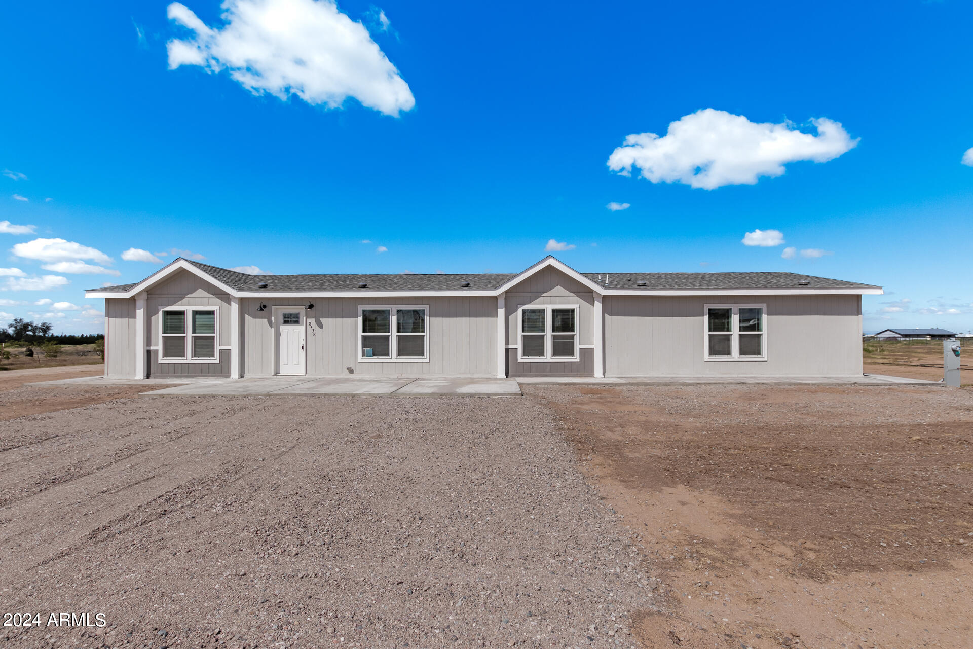 8438 North Diffin Road Florence, AZ 85132 - Photo 1 of 31 01 - Diffin