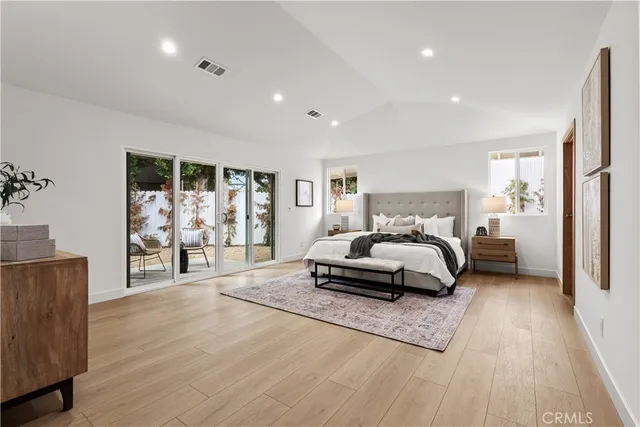 $2,495,000 | 2055 Calvert Avenue, Costa Mesa, CA 92626