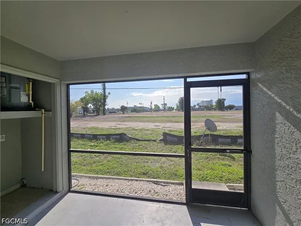 $1,250 | 4815 Triton Court East, Unit 3, Cape Coral, FL 33904