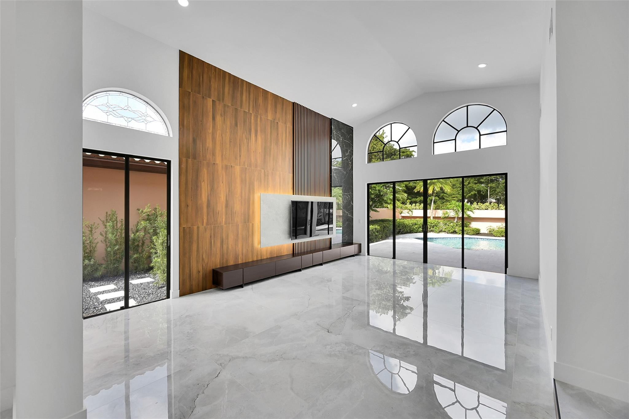 6488 Via Rosa Boca Raton, FL 33433 - Photo 7 of 35 Photo 7