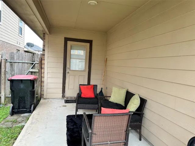 $280,000 | 2719 Bergen Bay Lane, Fresno, TX 77545