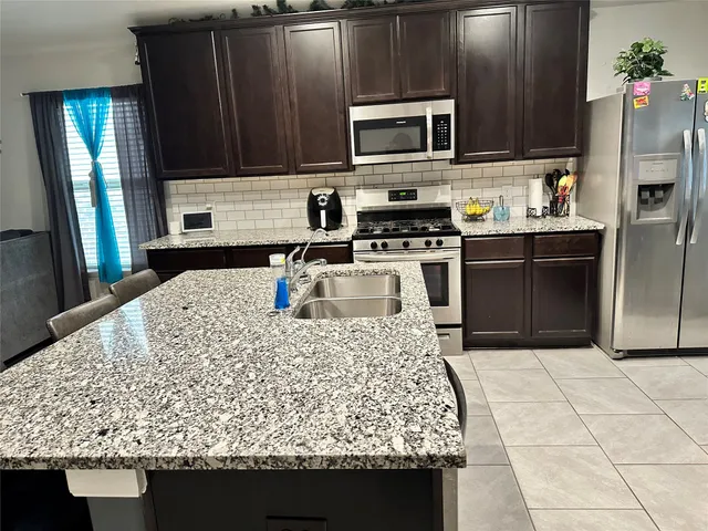 $280,000 | 2719 Bergen Bay Lane, Fresno, TX 77545