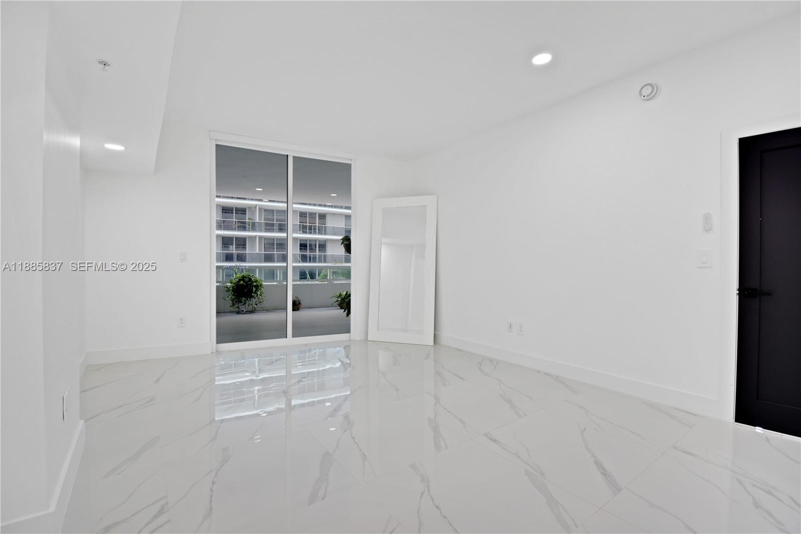 1800 North Bayshore Drive, Unit 512 Miami, FL 33132 - Photo 21 of 53