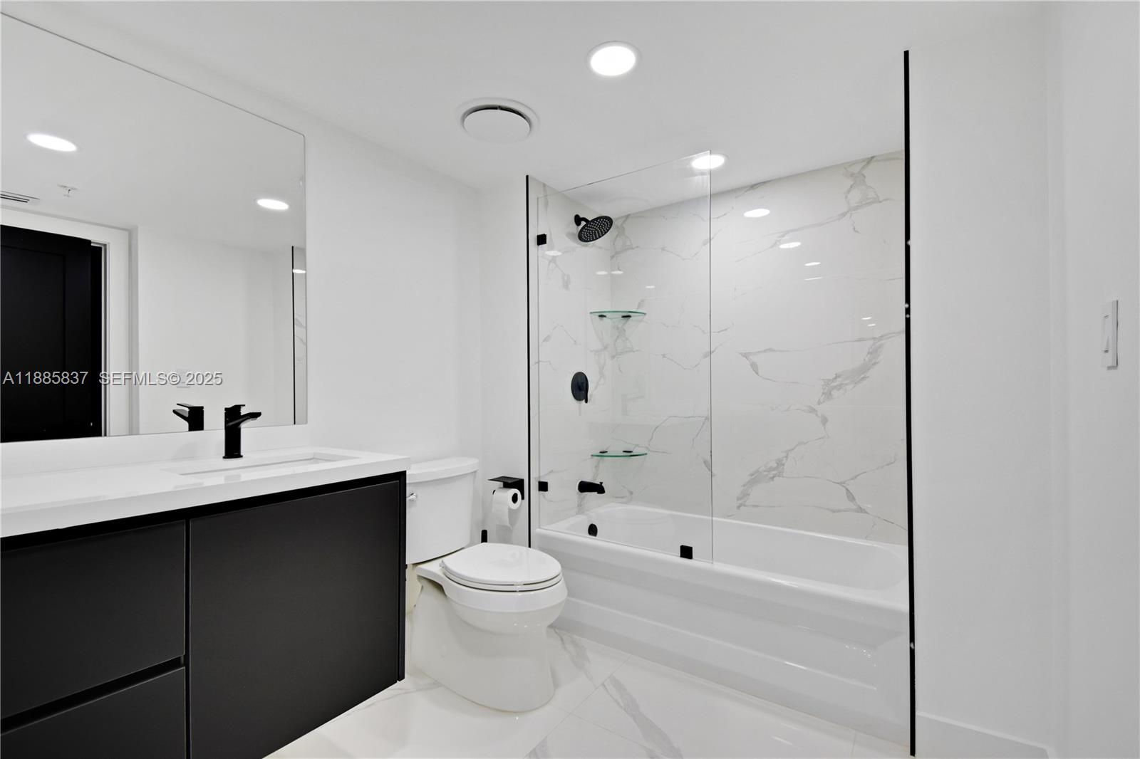 1800 North Bayshore Drive, Unit 512 Miami, FL 33132 - Photo 23 of 53