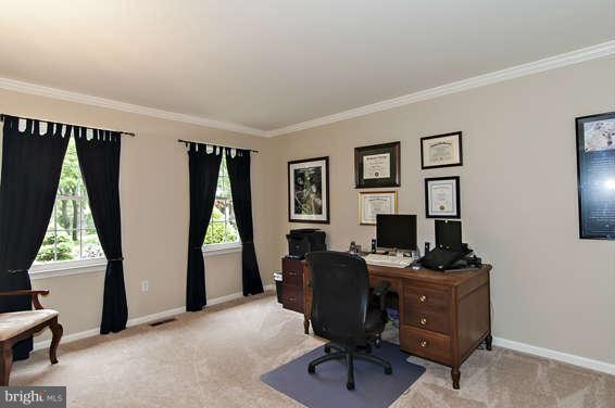 5216 Durham Road East Columbia, MD 21044 - Photo 4 of 30 Main Level Office