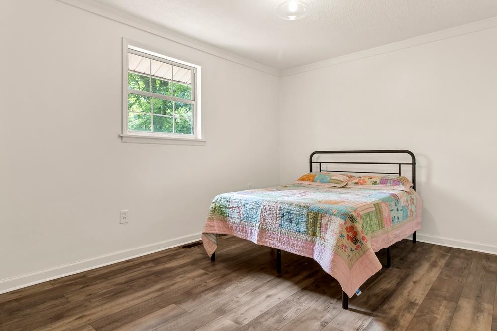 595 Berry Shoals Road Duncan, SC 29334 - Photo 14 of 36