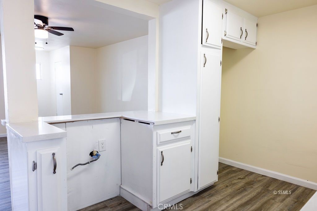 1500 West Alene Avenue Ridgecrest, CA 93555 - Photo 15 of 30 a view of an entryway with hallway