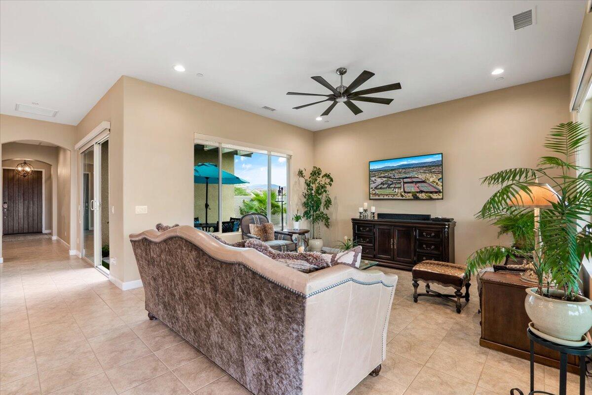 12 Prosecco Rancho Mirage, CA 92270 - Photo 5 of 49 07-12 Prosecco-9