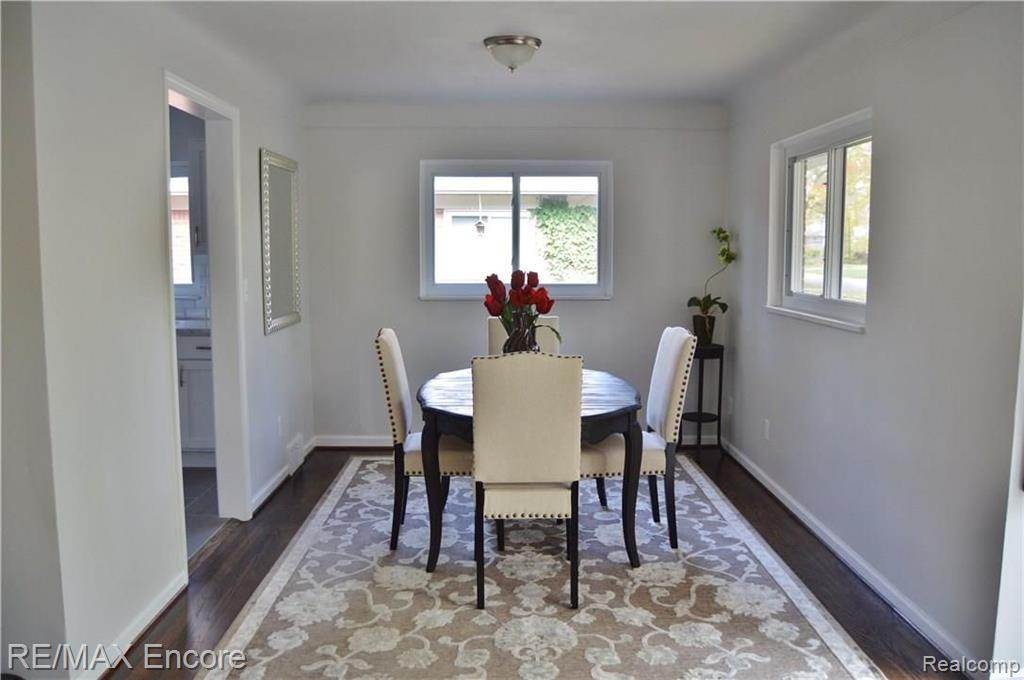 31215 West Rutland Street Beverly Hills, MI 48025 - Photo 11 of 26