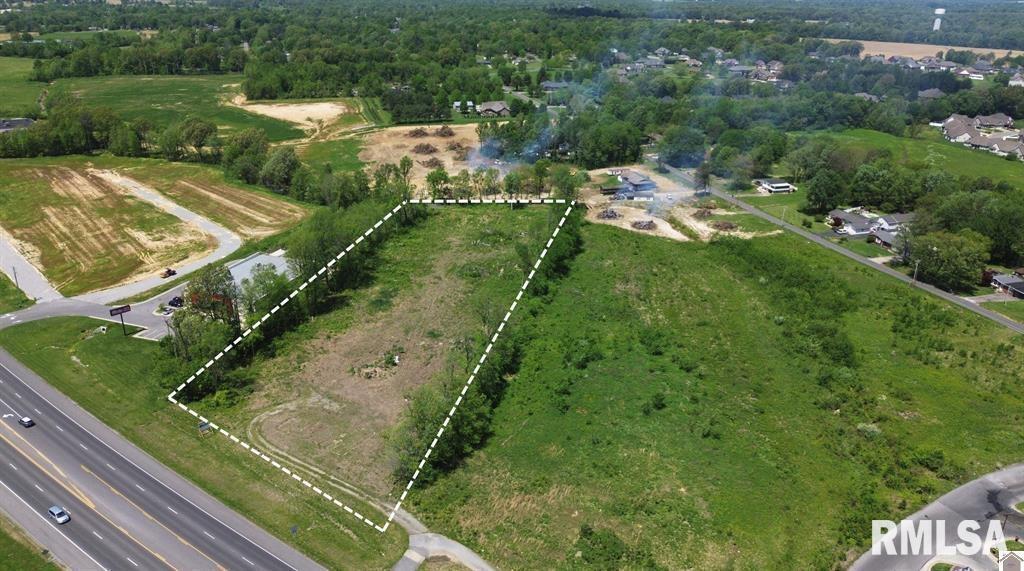 5269 Hinkleville Road Paducah, KY 42001 - Photo 14 of 21 a view of a city