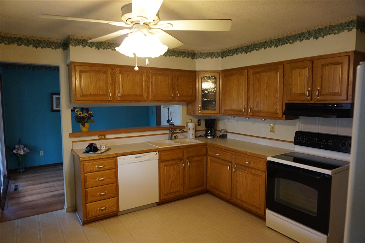 2680 Wapsi Ridge Road Walker, IA 52352 - Photo 8 of 20 Gallery Image 8
