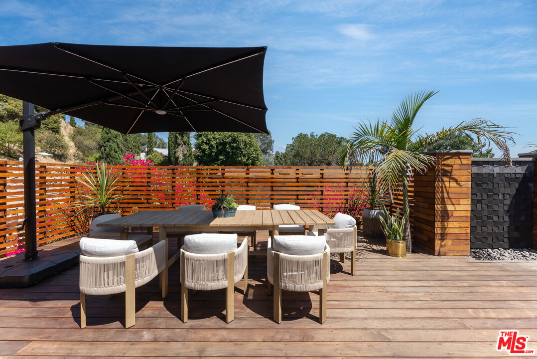 7211 Chelan Way Los Angeles, CA 90068 - Photo 35 of 38 a view of outdoor space with seating