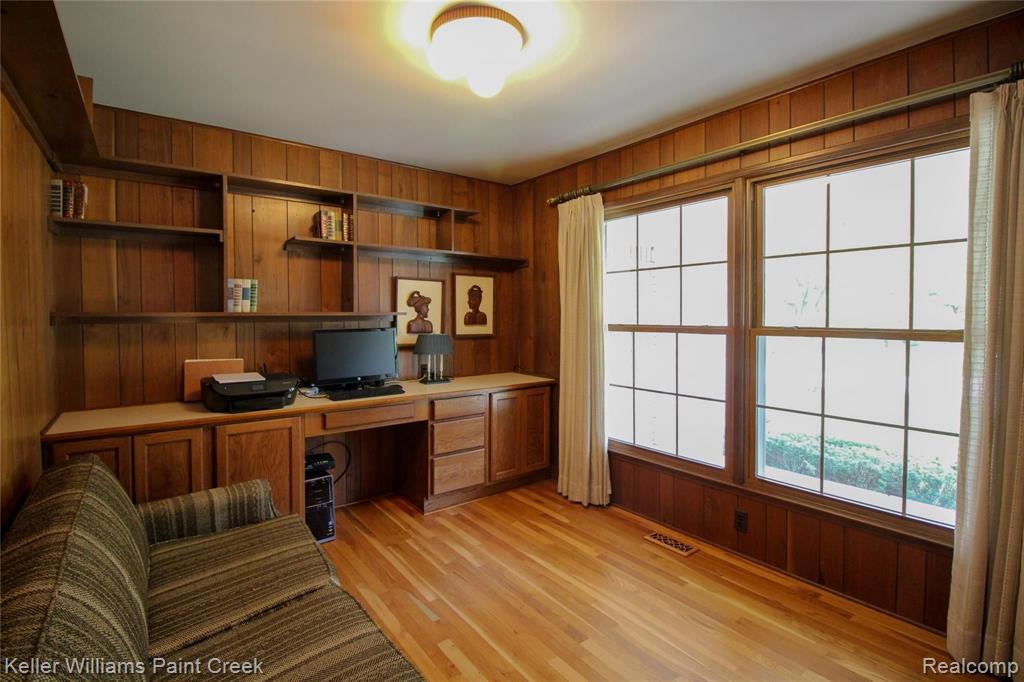 622 Bridgestone Drive Rochester Hills, MI 48309 - Photo 6 of 45