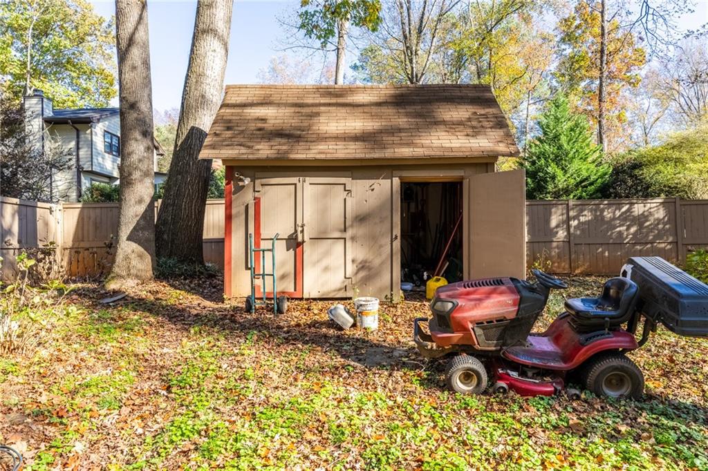 2272 Stag Run Suwanee, GA 30024 - Photo 29 of 31