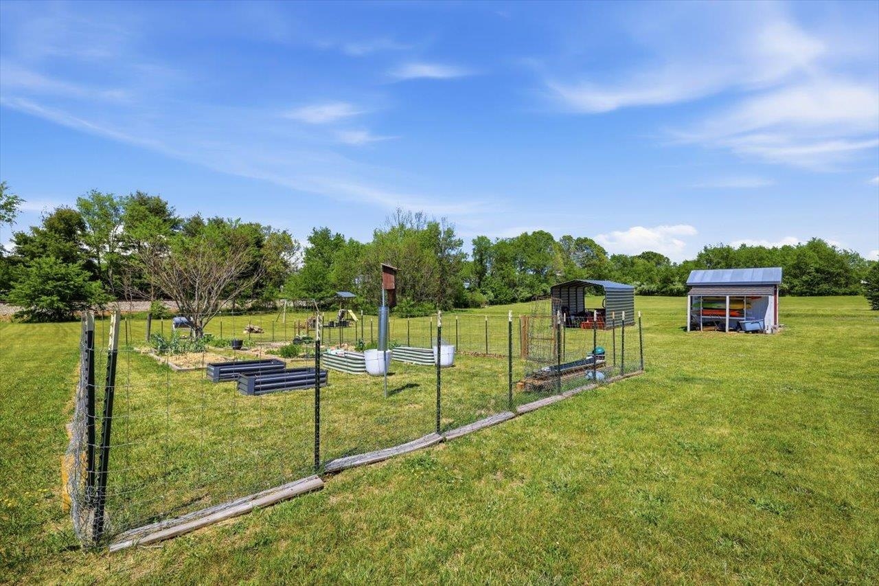 3437 Lyndhurst Road Stuarts Draft, VA 24477 - Photo 31 of 45 Gallery Image 31