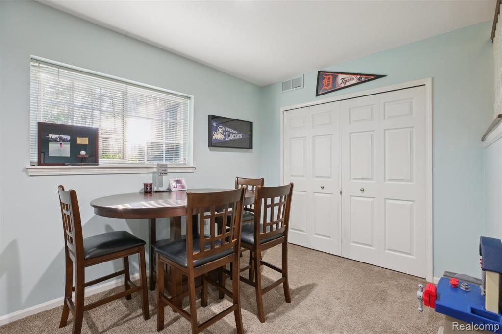 7680 Allen Road Clarkston, MI 48348 - Photo 37 of 44