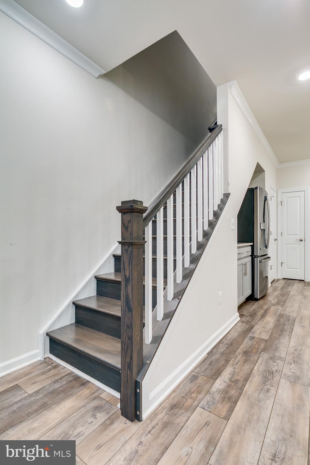 20687 Heron Landing Drive Sterling, VA 20166 - Photo 20 of 39 Staircase leading to the second level