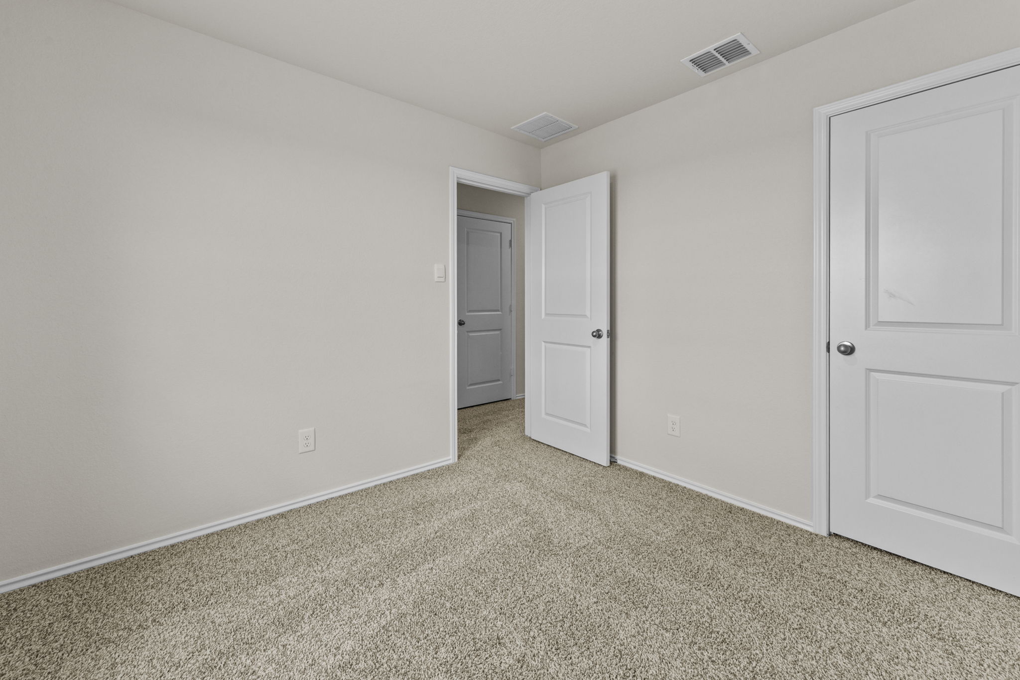 2121 Wildflower Lane Luling, TX 78648 - Photo 25 of 33