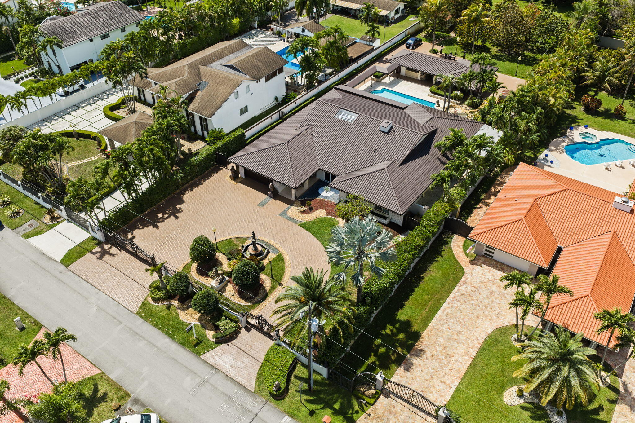 2840 Southwest 128th Avenue Miami, FL 33175 - Photo 44 of 46 an aerial view of a house