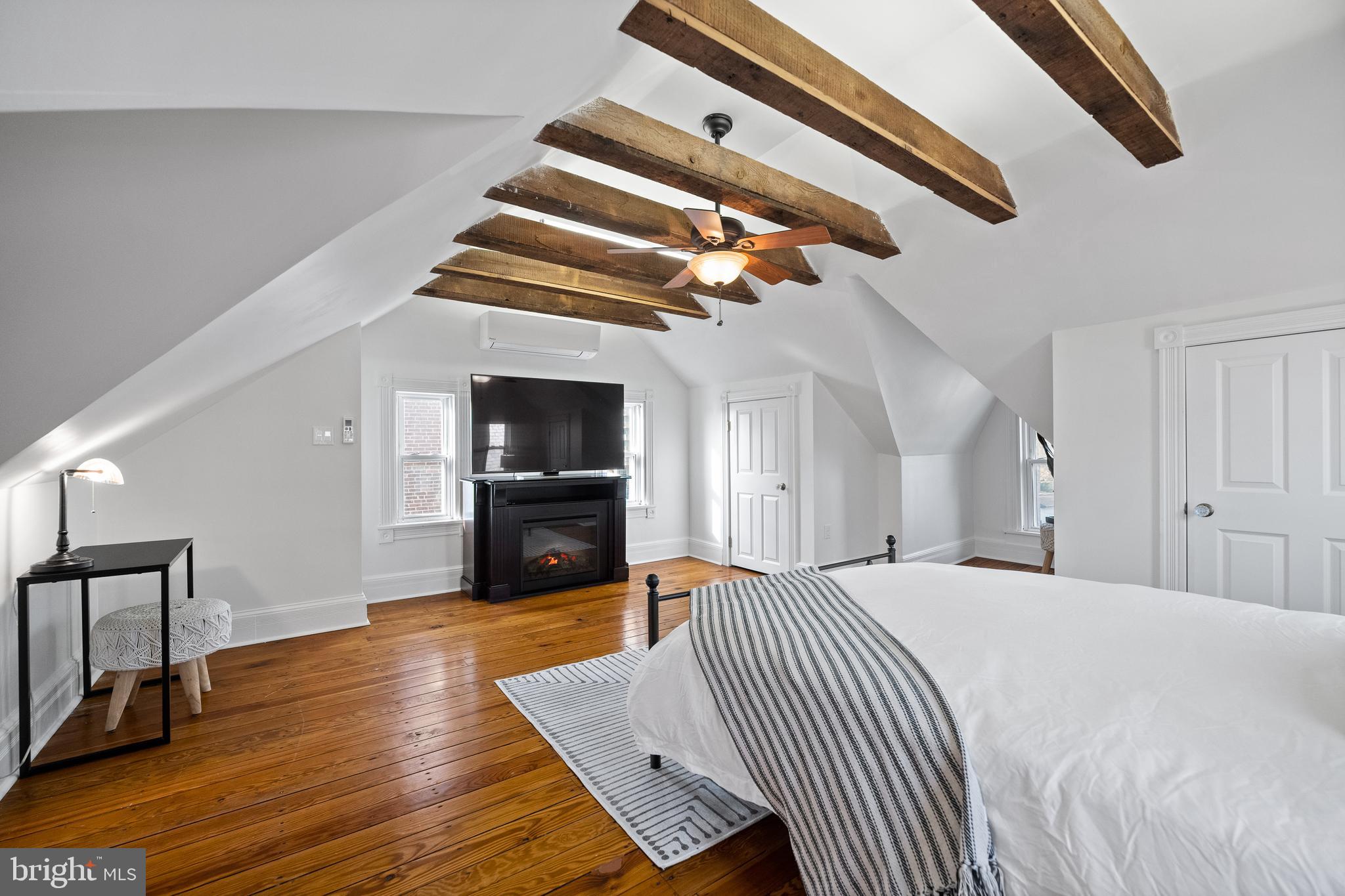 1404 Riverview Avenue Wilmington, DE 19806 - Photo 5 of 58