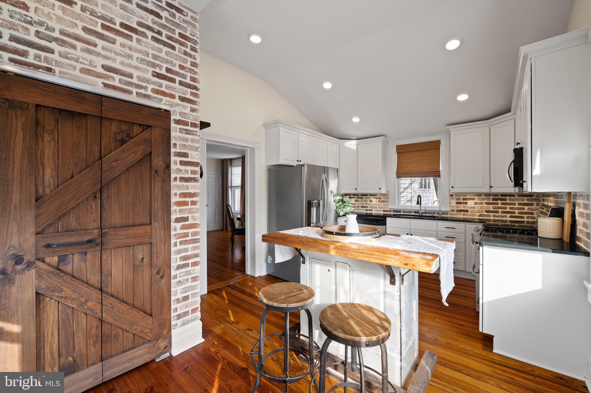 1404 Riverview Avenue Wilmington, DE 19806 - Photo 10 of 58