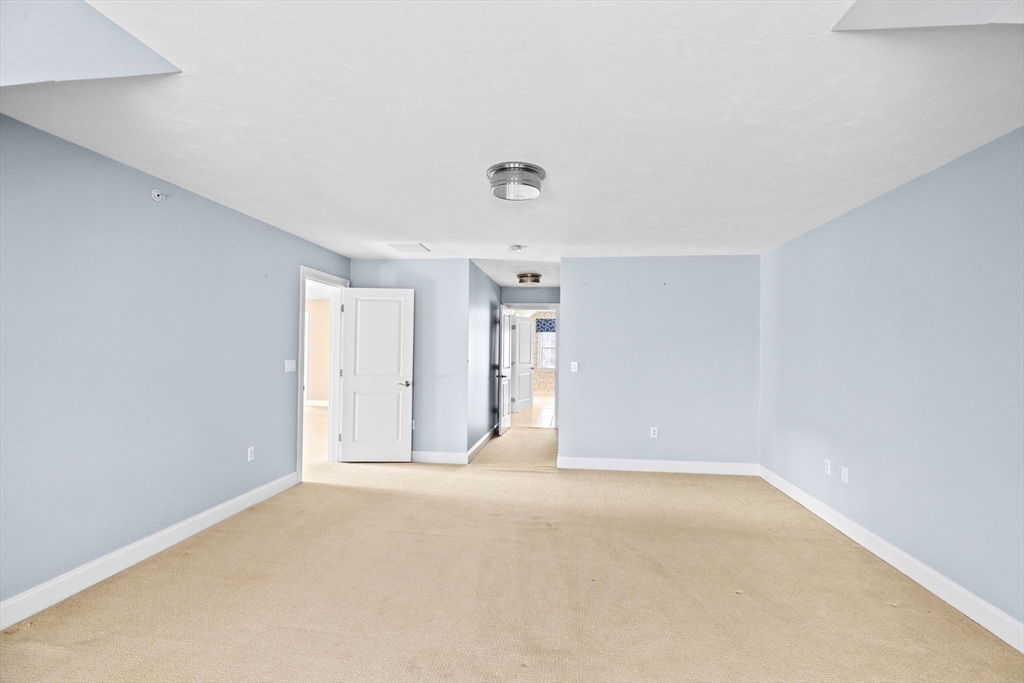 239 Washington Street, Unit 9 Norwell, MA 02061 - Photo 21 of 27 a view of an empty room