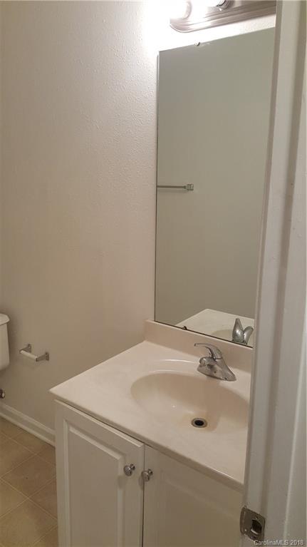 5110 Raspberry Knoll Drive, Unit 65 Charlotte, NC 28208 - Photo 4 of 21 Gallery Image 4