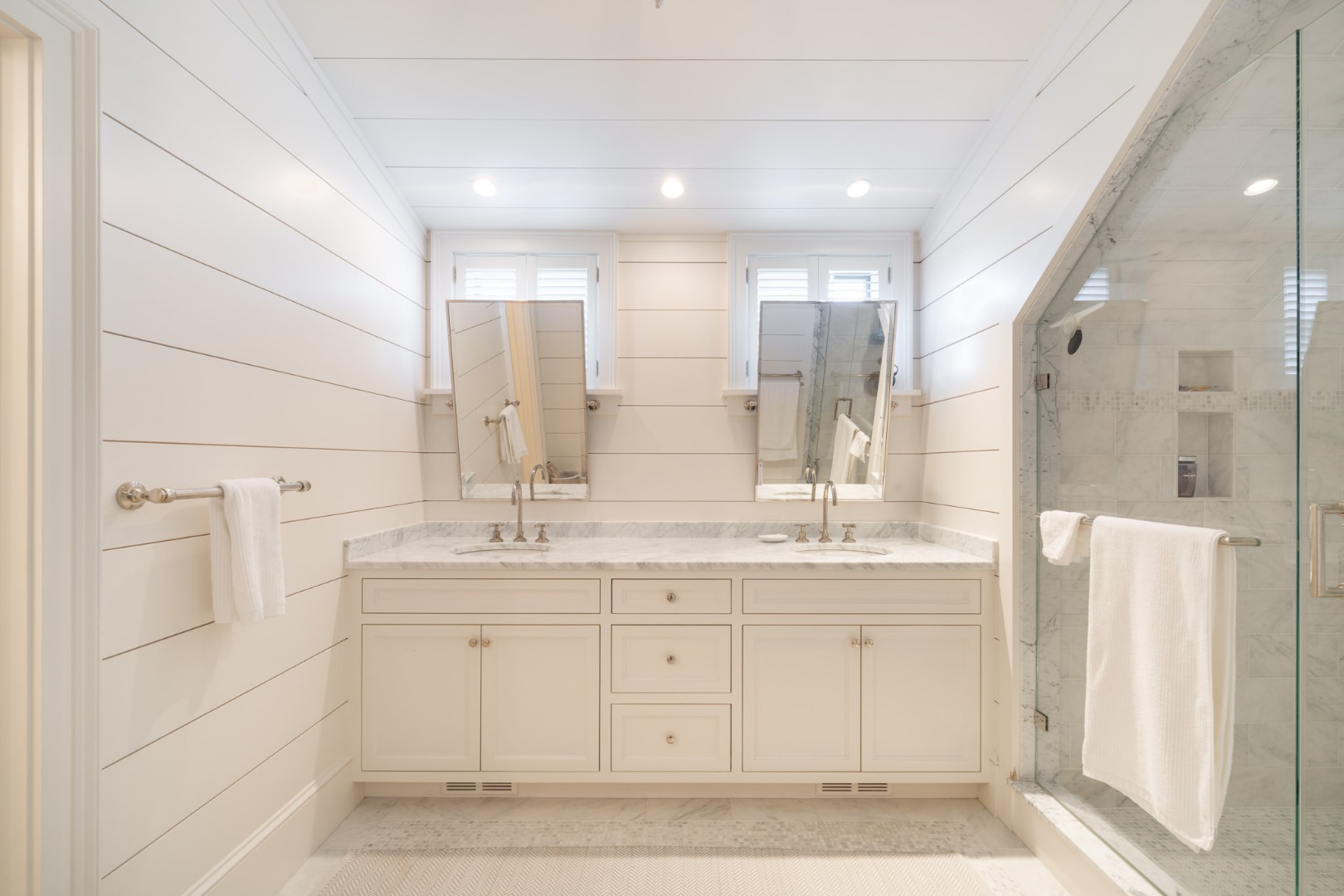 36 West Chester Street Nantucket, MA 02554 - Photo 14 of 24