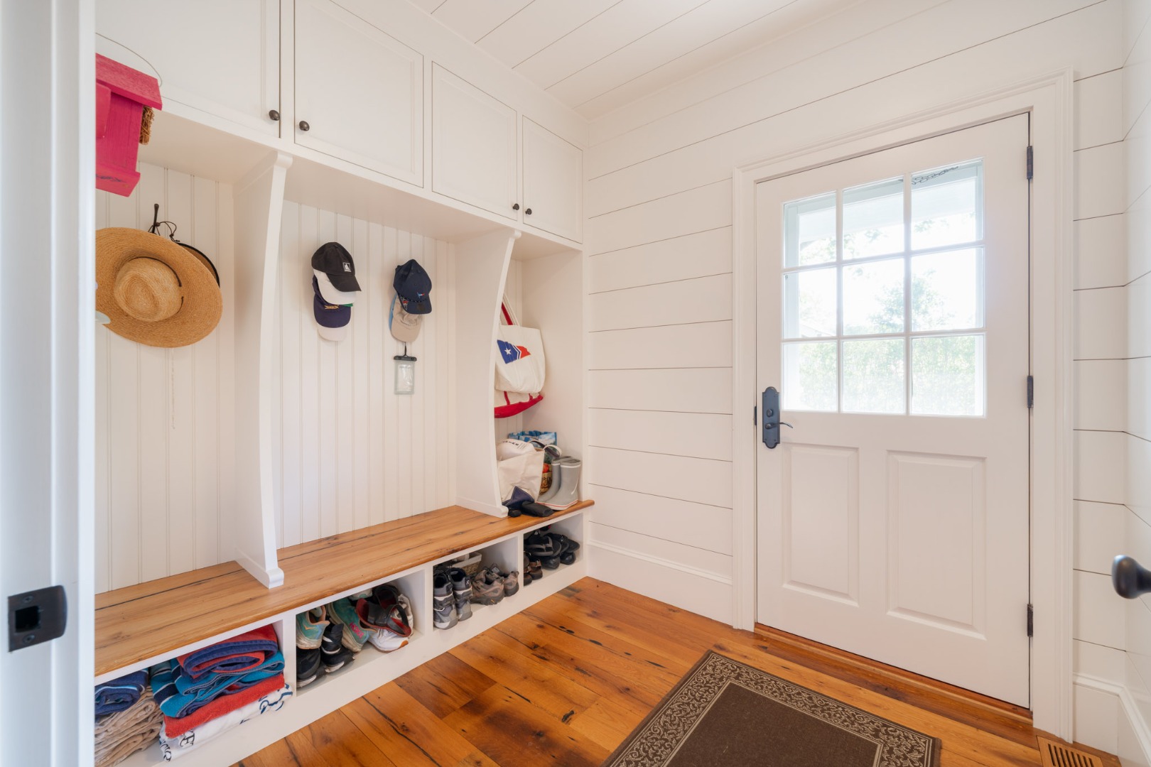 36 West Chester Street Nantucket, MA 02554 - Photo 4 of 24