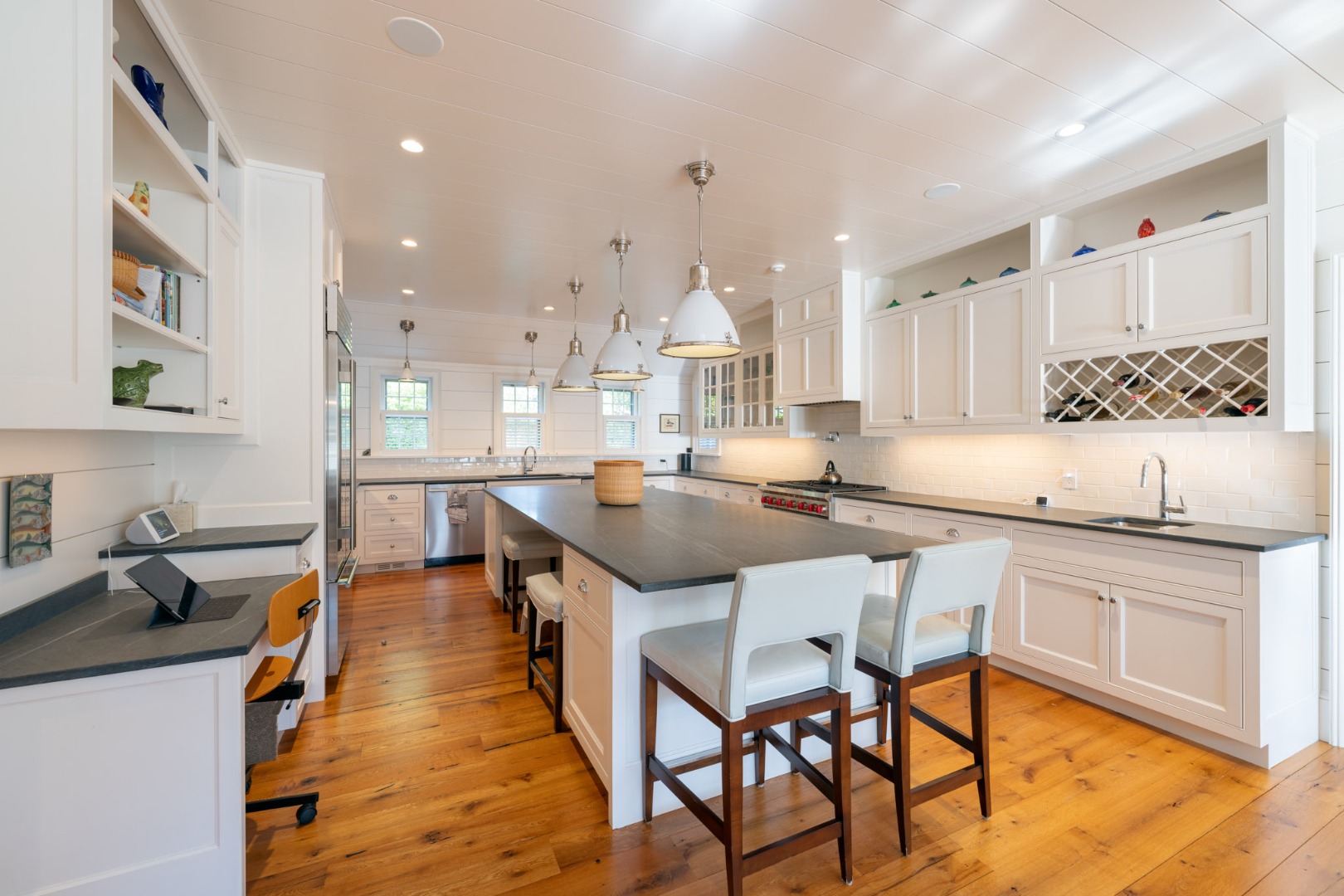 36 West Chester Street Nantucket, MA 02554 - Photo 5 of 24