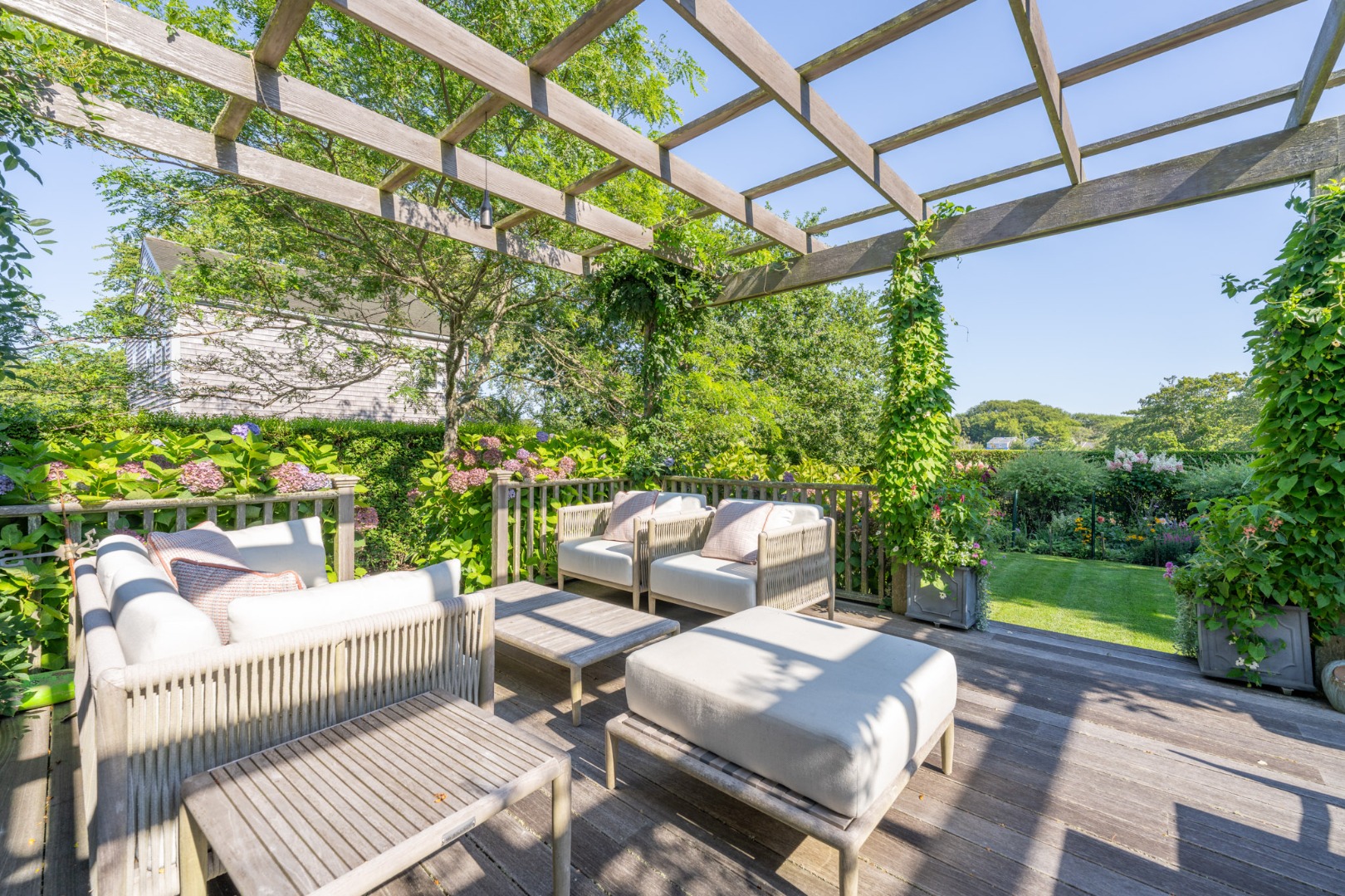 36 West Chester Street Nantucket, MA 02554 - Photo 8 of 24