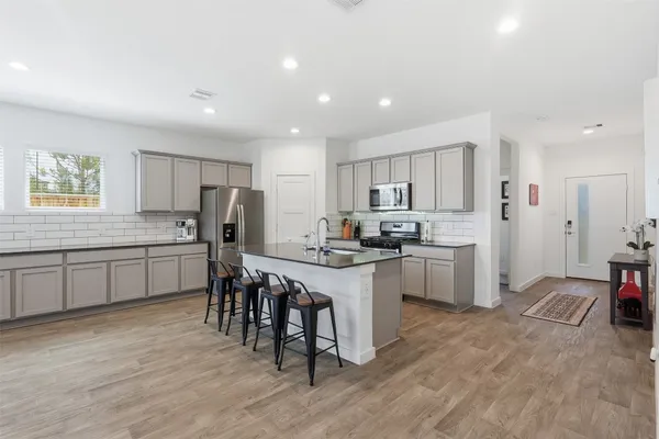 $3,000 | 14280 Big Bend Drive, Conroe, TX 77384